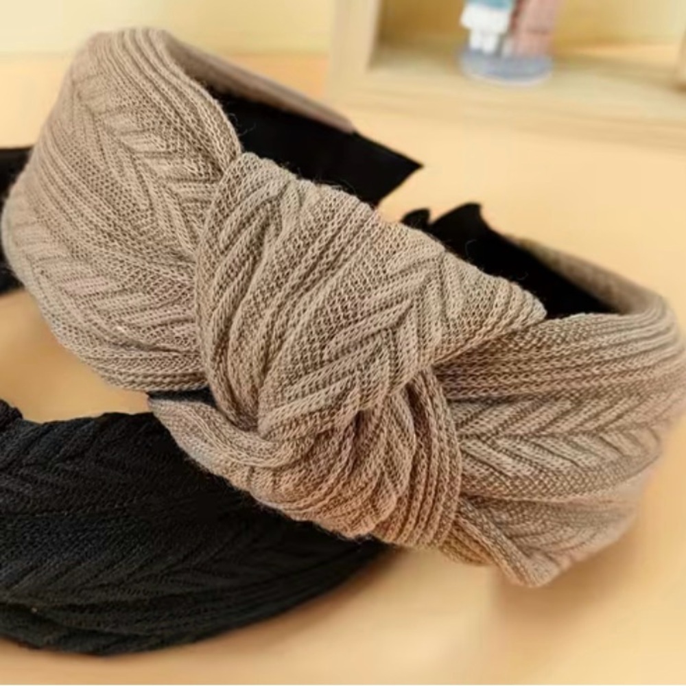 New Elegant Tan Knitted Headband Set